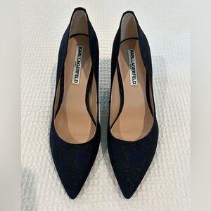 Karl Lagerfeld heel brocade navy and black. size 8.5 NWOT